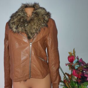 Women's leather jacket with detachable fur
